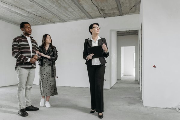 Essential Considerations for Refinancing Your UK Property in 2023: What You Need to Know